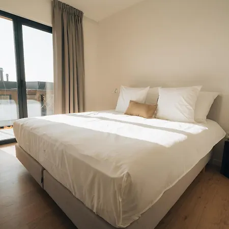 Holiday home Oakstone Lodge- Avec Jacuzzi Piscine Et Sauna *