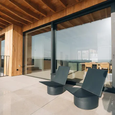 Oakstone Lodge- Avec Jacuzzi Piscine Et Sauna Дом отдыха Уйе