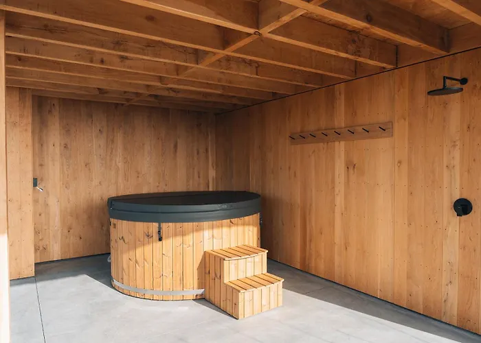 Oakstone Lodge- Avec Jacuzzi Piscine Et Sauna