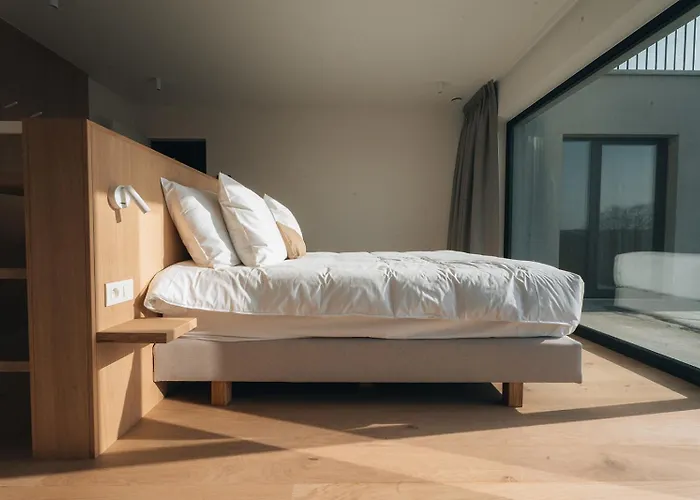 Holiday home Oakstone Lodge- Avec Jacuzzi Piscine Et Sauna