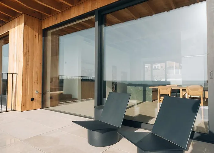 Oakstone Lodge- Avec Jacuzzi Piscine Et Sauna Holiday home Houyet